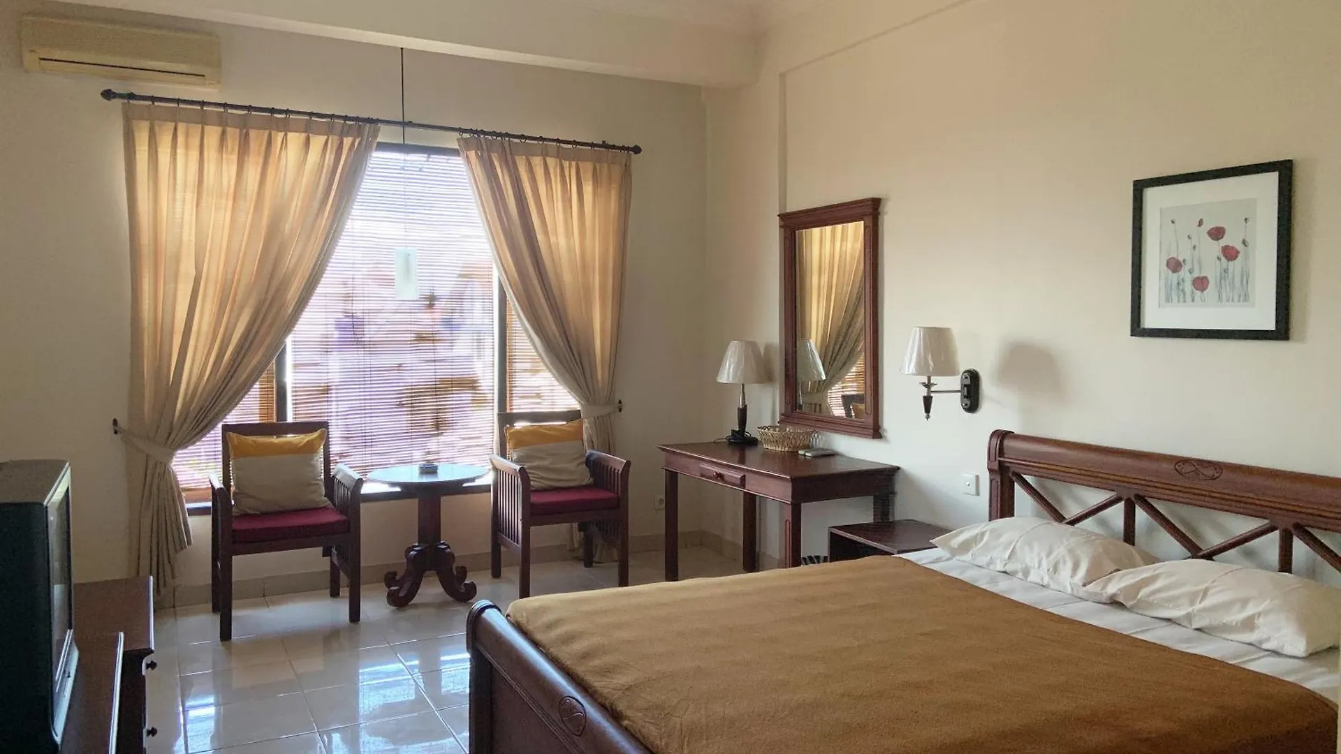 Hotel Nirwana Suites Denpasar
